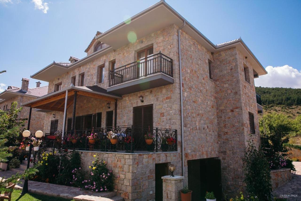 Hotel Vila Panorama Voskopojë Exterior foto
