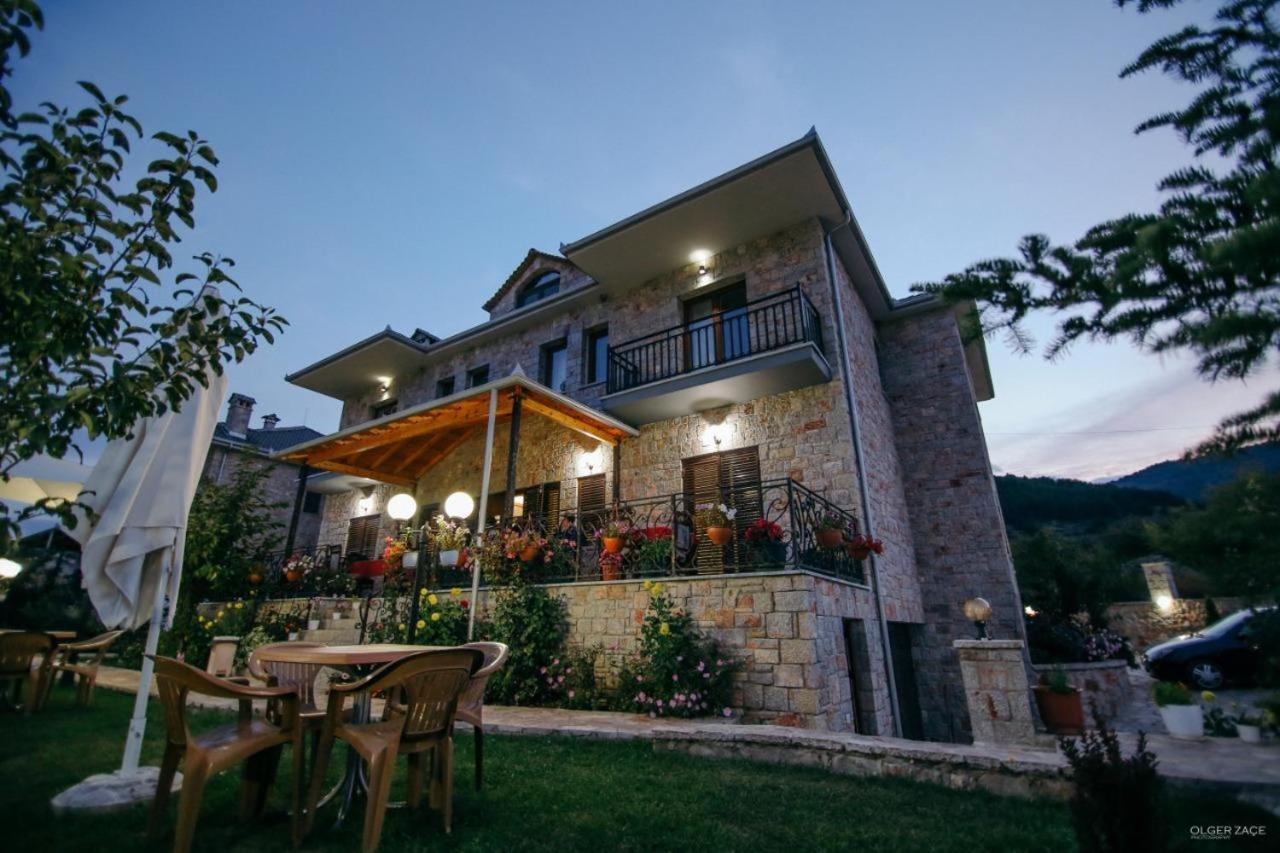 Hotel Vila Panorama Voskopojë Exterior foto